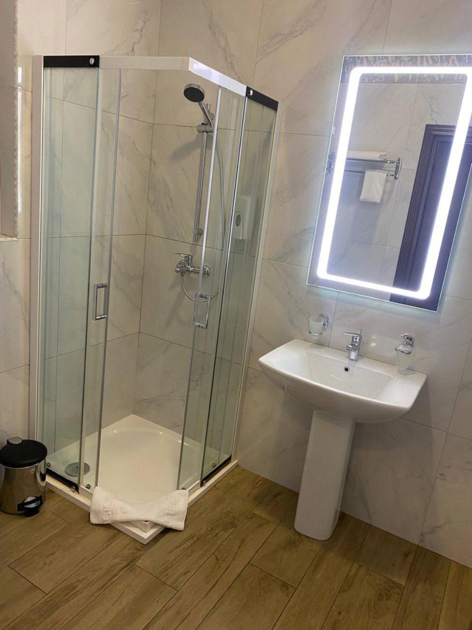 Hotel Donald Odessa Luaran gambar